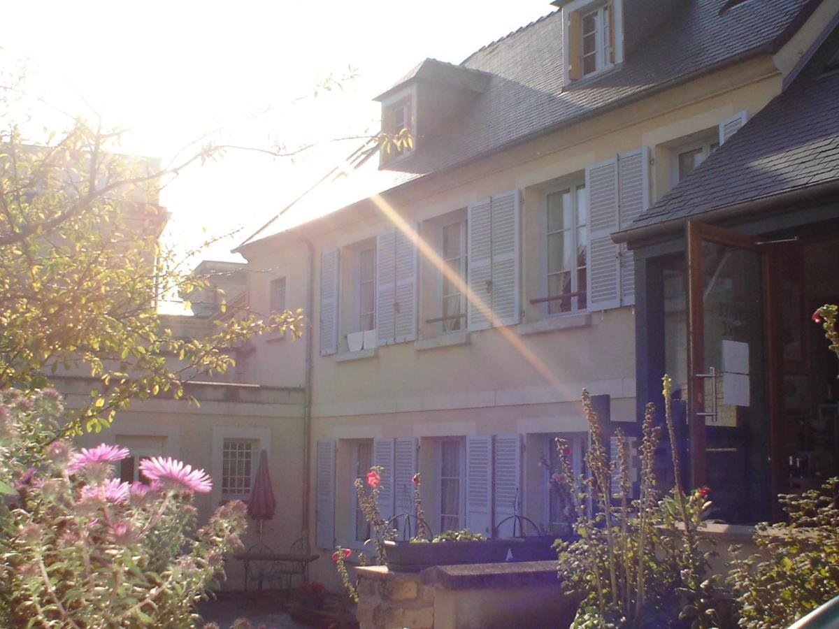 Location A Coucy Le Chateau 外观 照片
